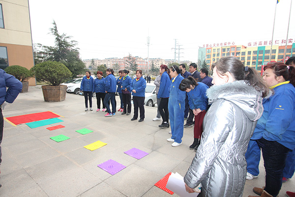 集团举办“庆三八”趣味活动 第 1 张 集团举办“庆三八”趣味活动 第 1 张